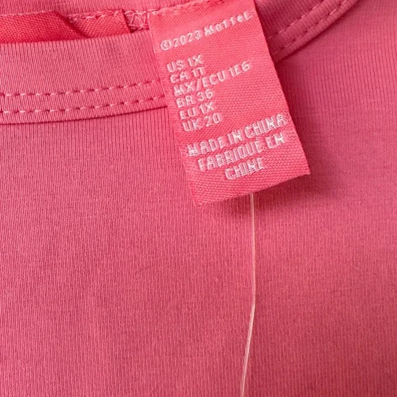 Rhinestones Rocks Pink Graphic Tee - Picture 4 of 7